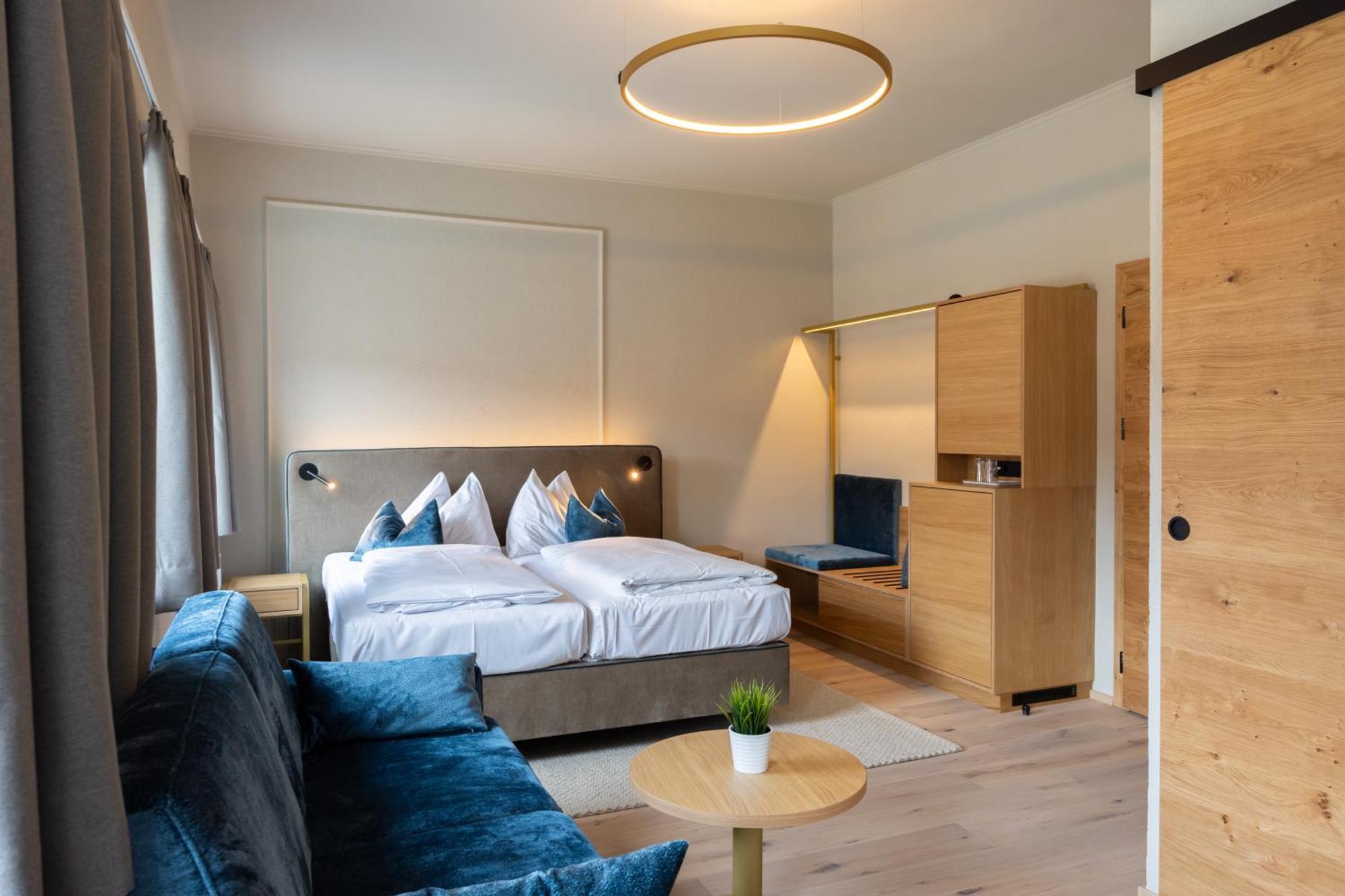 Hotel Zum Mohren Reutte Exteriör bild