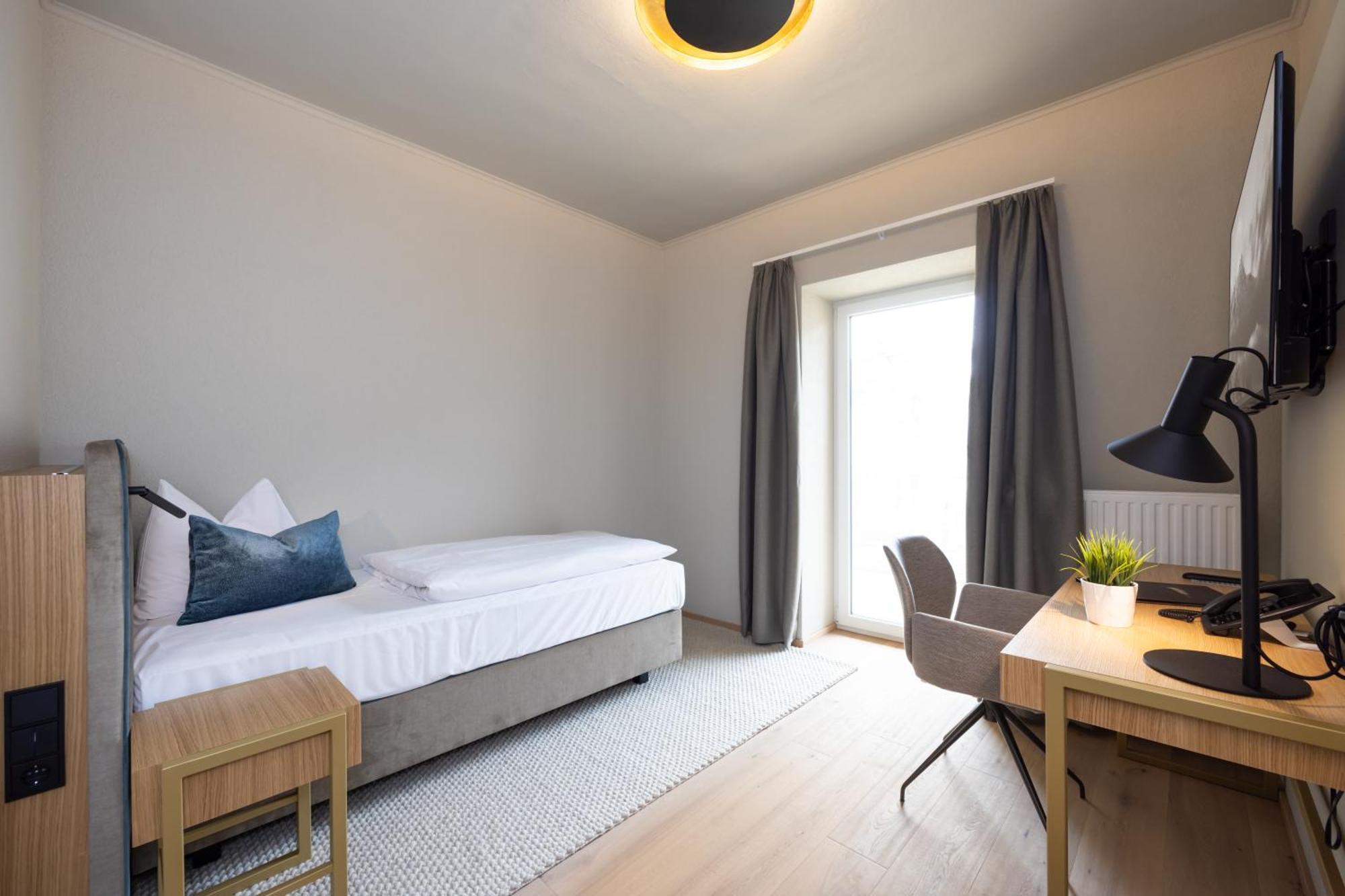 Hotel Zum Mohren Reutte Exteriör bild