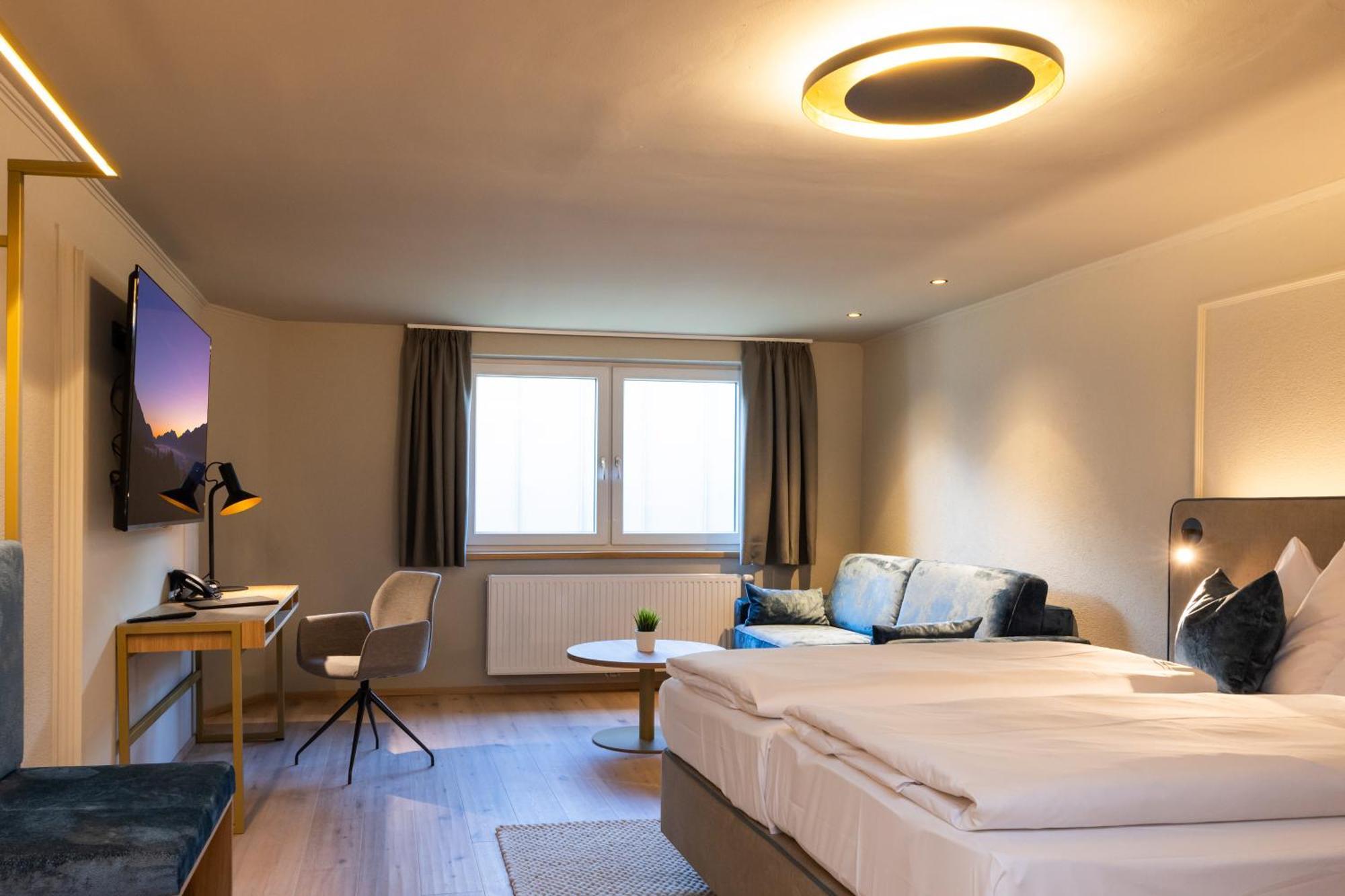 Hotel Zum Mohren Reutte Exteriör bild
