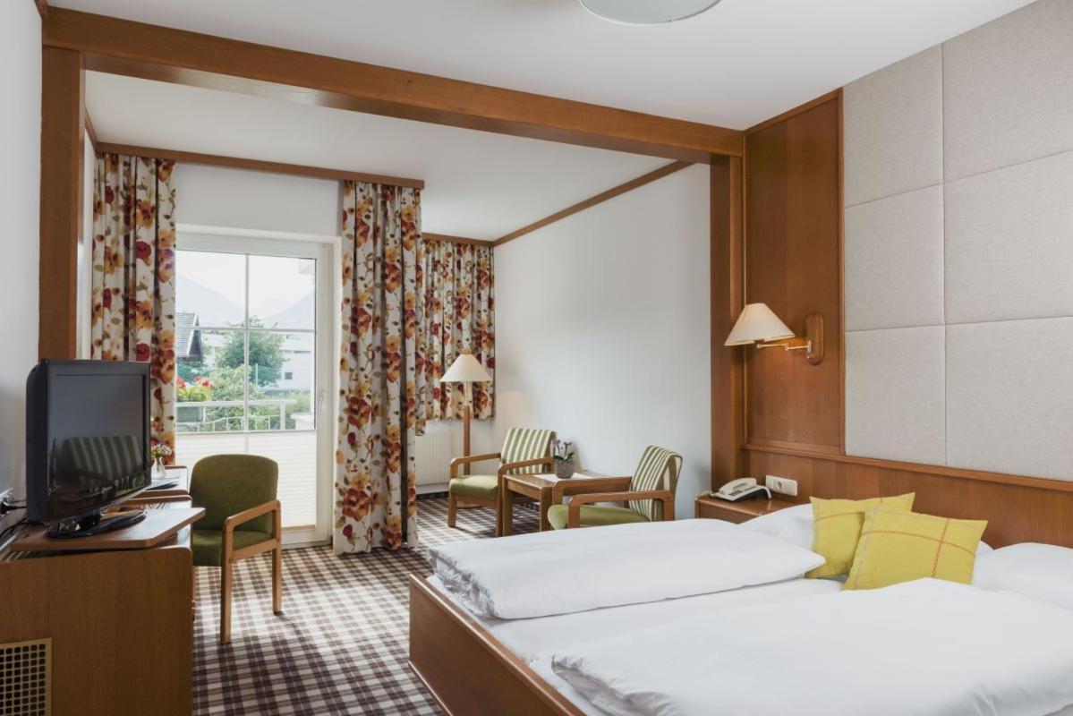 Hotel Zum Mohren Reutte Exteriör bild